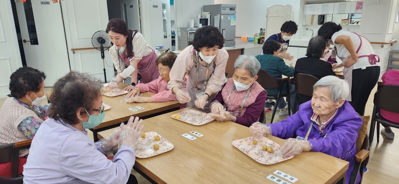 8296_copy_8308_3695294320_PTfCW3Lb_1fd6e9b7f718ca10f87a3f903128ba0359b039b3.jpg 이미지크게보기