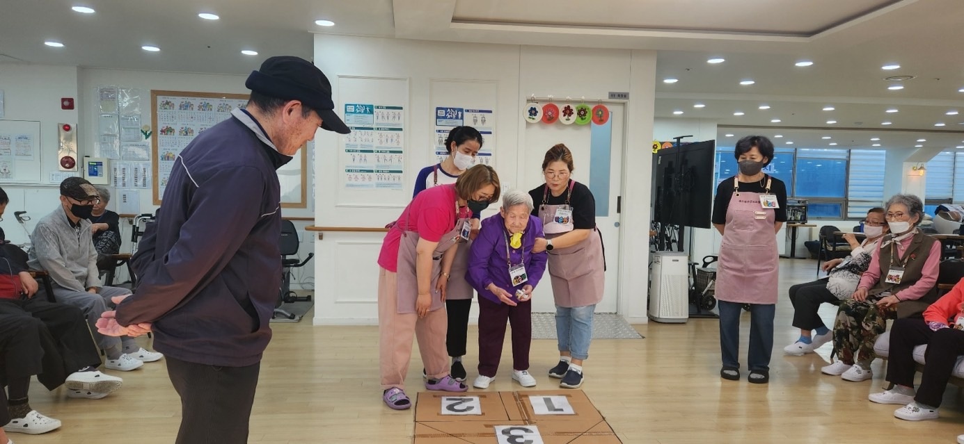 8302_copy_8314_3695294320_GT2RaWqk_be7030e82ec9a0793aa14ac3fec7697a5fe94a0f.jpg 이미지크게보기